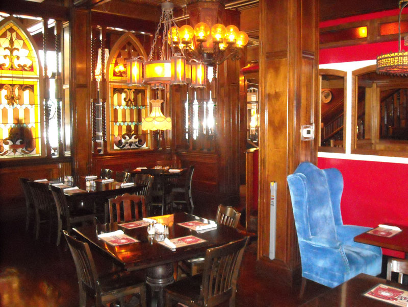 Indianapolis Old Spaghetti Factory interior