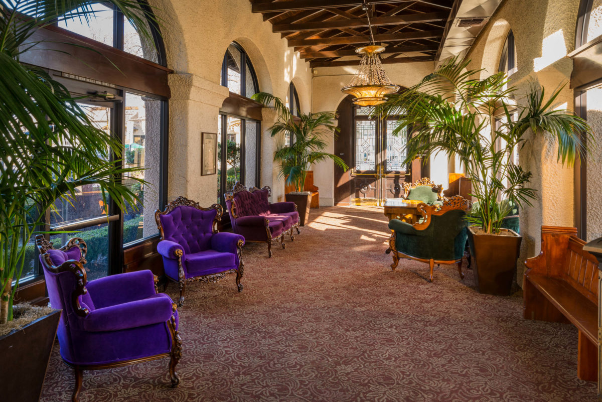 Sacramento, CA Lobby