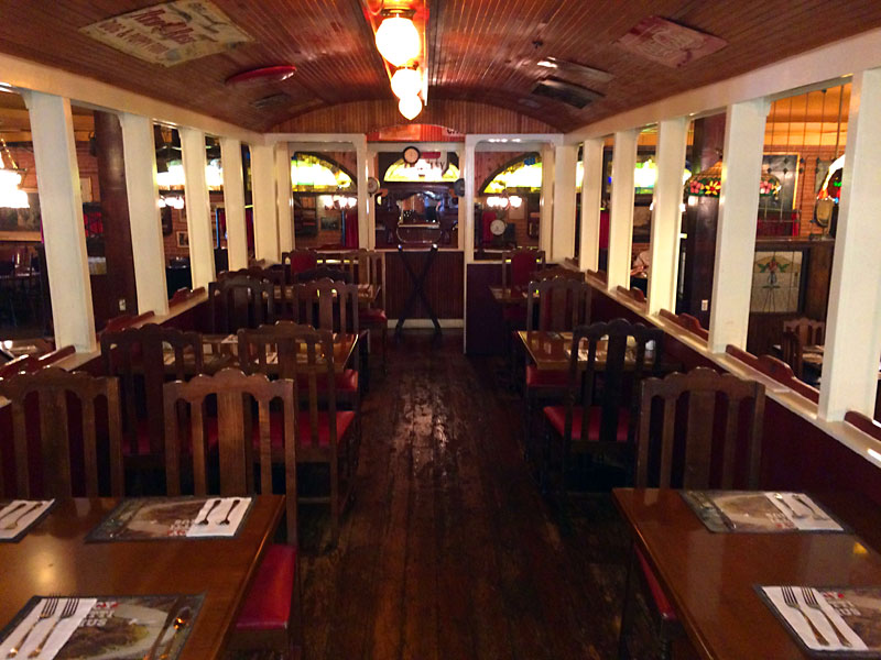 Phoenix Old Spaghetti Factory trolley dining area