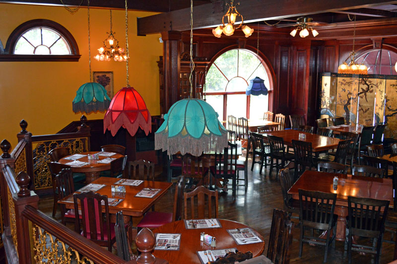 Taylorsville Old Spaghetti Factory interior