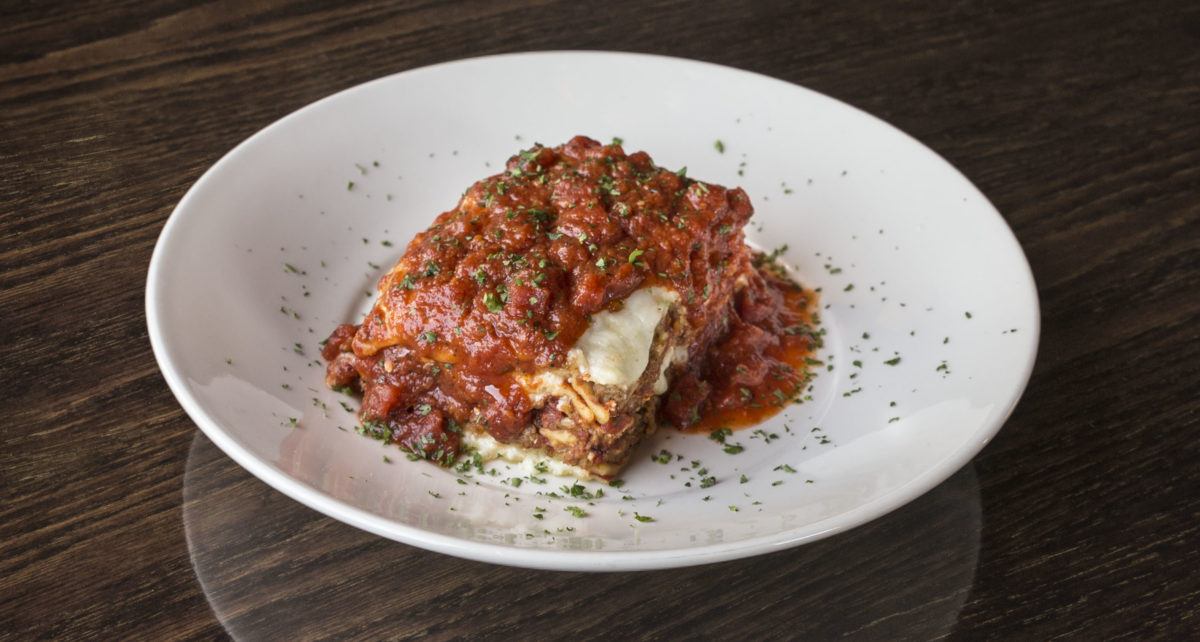 plate of The Old Spaghetti Factory's lasagna