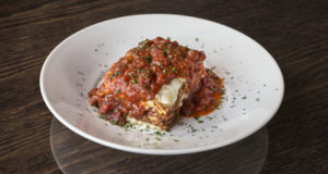 plate of The Old Spaghetti Factory's lasagna